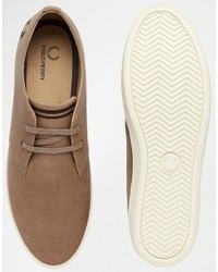 beige Wildleder Turnschuhe von Fred Perry