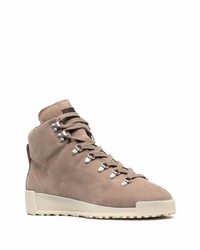 beige Wildlederarbeitsstiefel von Fear Of God