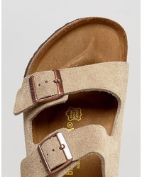 beige Wildledersandalen von Birkenstock