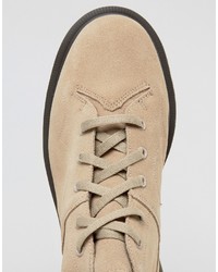 beige Wildlederstiefel von Dr. Martens