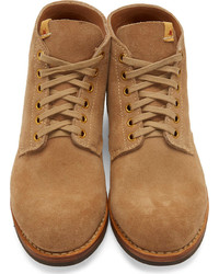 beige Wildlederstiefel von VISVIM