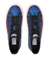 blaue bedruckte hohe Sneakers aus Segeltuch von Gucci