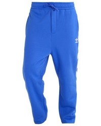 blaue bedruckte Jogginghose von adidas