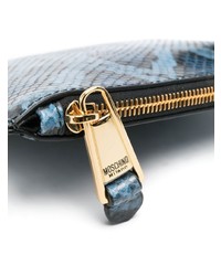 blaue bedruckte Leder Clutch Handtasche von Moschino