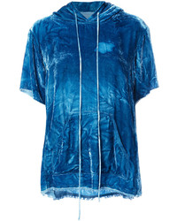 blaue Bluse mit Destroyed-Effekten von Raquel Allegra