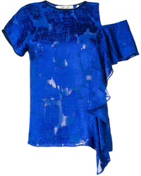 blaue Bluse mit Rüschen