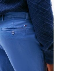 blaue Chinohose von Tommy Hilfiger