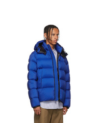 blaue Daunenjacke von Moncler