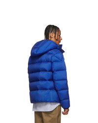 blaue Daunenjacke von Moncler