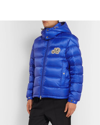 blaue Daunenjacke von Moncler