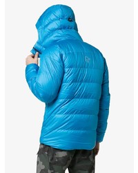 blaue Daunenjacke von Norrona