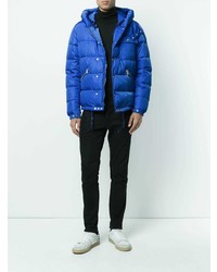 blaue Daunenjacke von Moncler