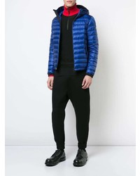 blaue Daunenjacke von Moncler