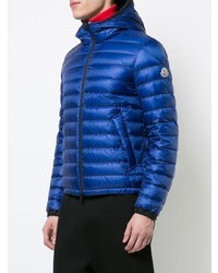 blaue Daunenjacke von Moncler