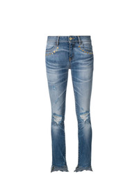 blaue enge Jeans mit Destroyed-Effekten von Just Cavalli