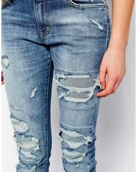 blaue enge Jeans mit Destroyed-Effekten von Vero Moda