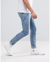 blaue enge Jeans von Wrangler