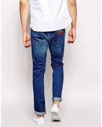 blaue enge Jeans von Wrangler