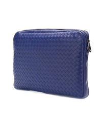 blaue geflochtene Leder Clutch Handtasche von Bottega Veneta