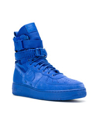 blaue hohe Sneakers aus Wildleder von Nike