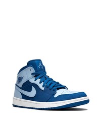 blaue hohe Sneakers von Jordan