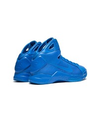 blaue hohe Sneakers von Nike