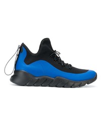 blaue hohe Sneakers von Fendi