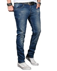 blaue Jeans mit Destroyed-Effekten von Alessandro Salvarini