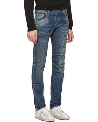 blaue Jeans mit Destroyed-Effekten von Pierre Balmain