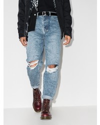 blaue Jeans mit Destroyed-Effekten von Ksubi