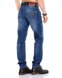 blaue Jeans mit Destroyed-Effekten von Cipo & Baxx