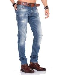 blaue Jeans mit Destroyed-Effekten von Cipo & Baxx