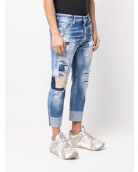 blaue Jeans mit Destroyed-Effekten von DSQUARED2