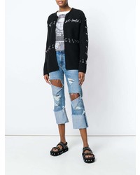 blaue Jeans mit Destroyed-Effekten von R13