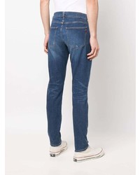 blaue Jeans mit Destroyed-Effekten von Diesel