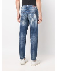 blaue Jeans mit Destroyed-Effekten von Dondup