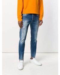 blaue Jeans mit Destroyed-Effekten von Entre Amis