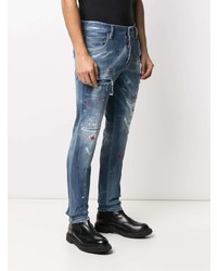 blaue Jeans mit Destroyed-Effekten von DSQUARED2