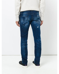 blaue Jeans mit Destroyed-Effekten von DSQUARED2