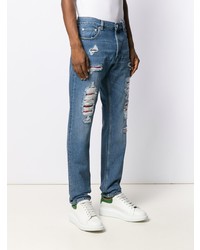 blaue Jeans mit Destroyed-Effekten von Alexander McQueen