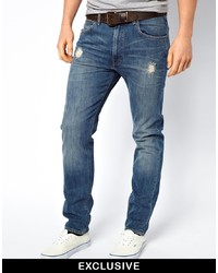 blaue Jeans mit Destroyed-Effekten von Lee