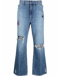 blaue Jeans mit Destroyed-Effekten von Needles