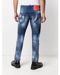 blaue Jeans mit Destroyed-Effekten von DSQUARED2