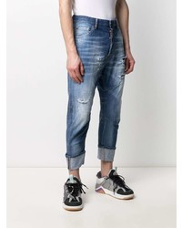 blaue Jeans mit Destroyed-Effekten von DSQUARED2