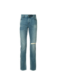 blaue Jeans mit Destroyed-Effekten von RtA