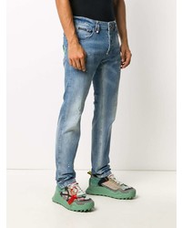 blaue Jeans mit Destroyed-Effekten von Philipp Plein