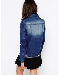 blaue Jeansjacke