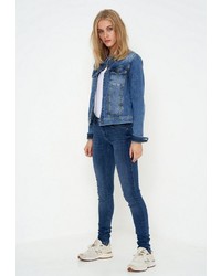 blaue Jeansjacke von Denim Hunter