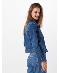 blaue Jeansjacke von Wrangler