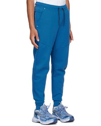 blaue Jogginghose von Nike